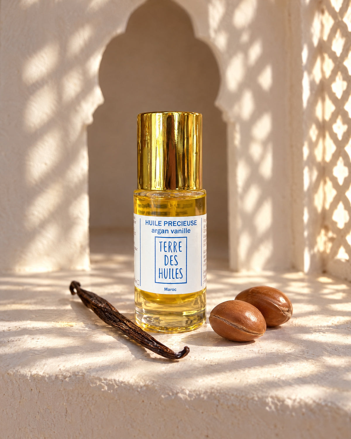Huile d'argan parfumée à la vanille avec gousse de vanille et noix d'argan